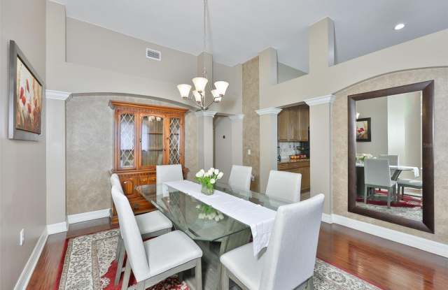 7318 GUILFORD PINE Lane Gallery 3