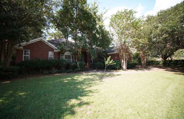 4 bed / 3 bath home with extras in Ox Bottom photos photos