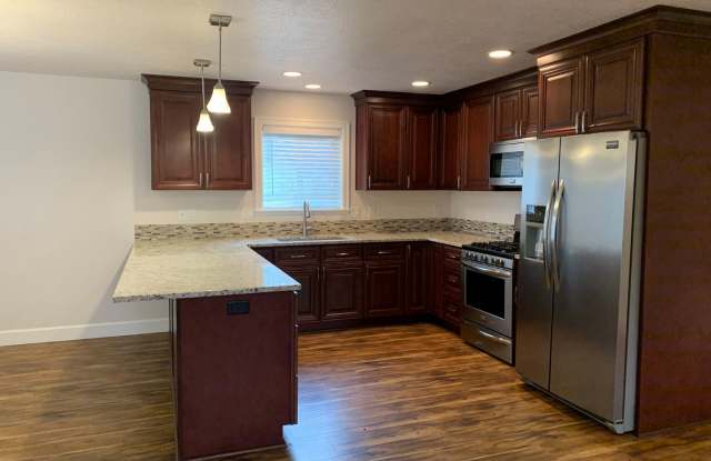 2844 Glen Creek Rd NW Gallery 4