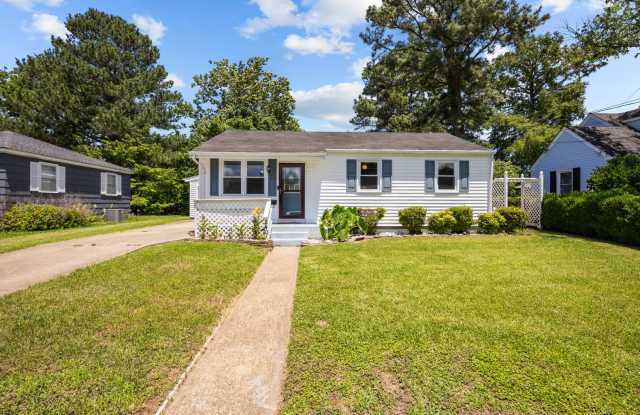 Spacious Home in Peaceful Norfolk Neighborhood photos photos
