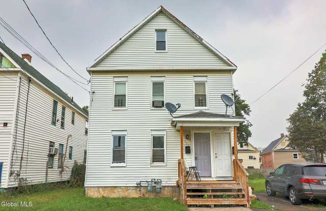 111 Duane Avenue photos photos