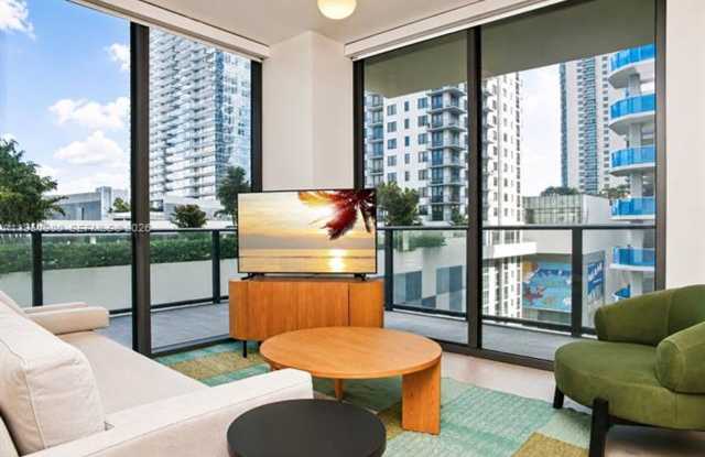 11 NE 6th St cu-1109, Miami, FL 33132 Gallery 3
