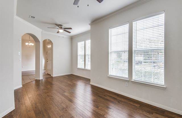 11699 Kingsville Drive Gallery 3