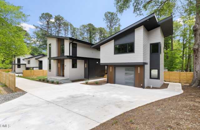 418 E Hammond Street Gallery 2