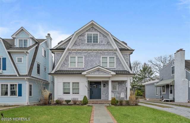 608 Chicago Boulevard photos photos