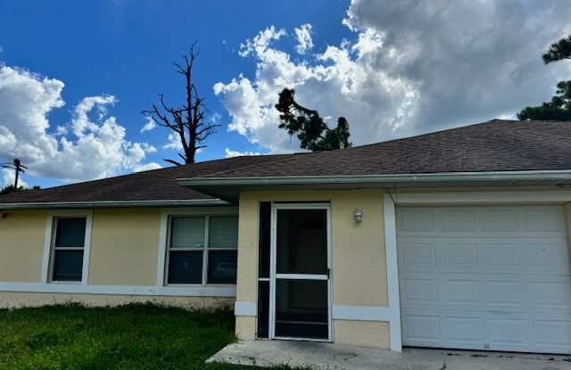 5321 30th St SW photos photos