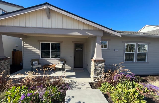 2997 Pinos Way - 2997 Pinos Way, Marina, CA 93933