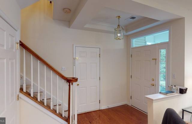 206 CONCORD Place Gallery 3