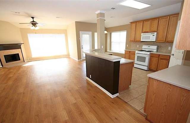 4564 Butterfly Way Gallery 2