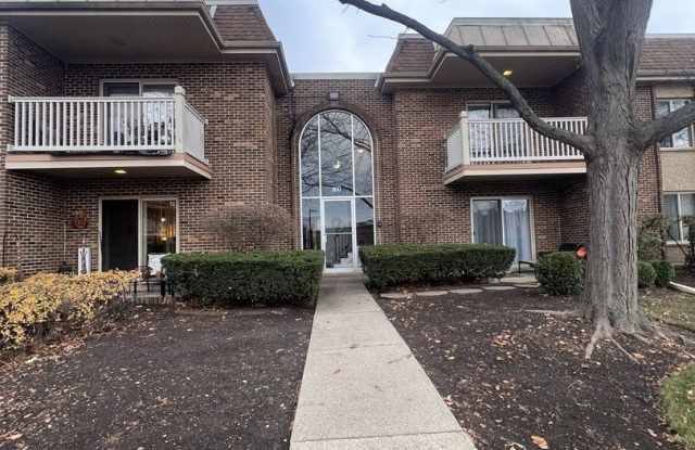 910 W Alleghany Drive unit: 2A photos photos