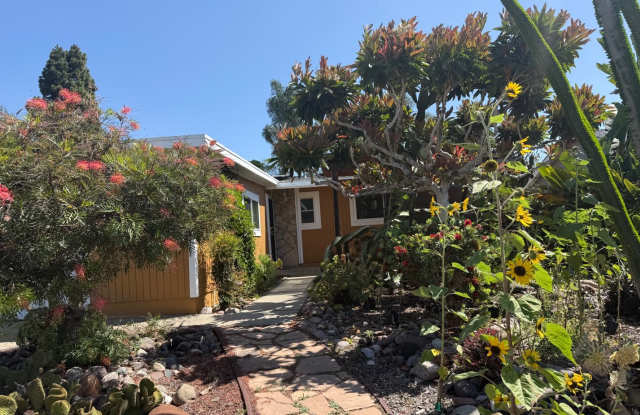 2155 Montclair Street photos photos