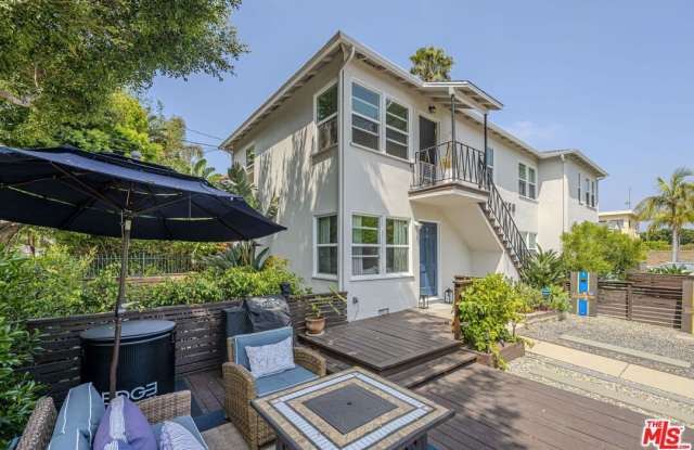 1760 18th St photos photos