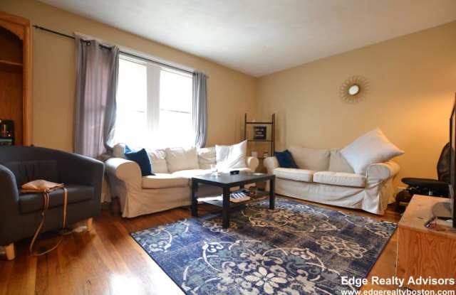 82 Beechcroft St. photos photos