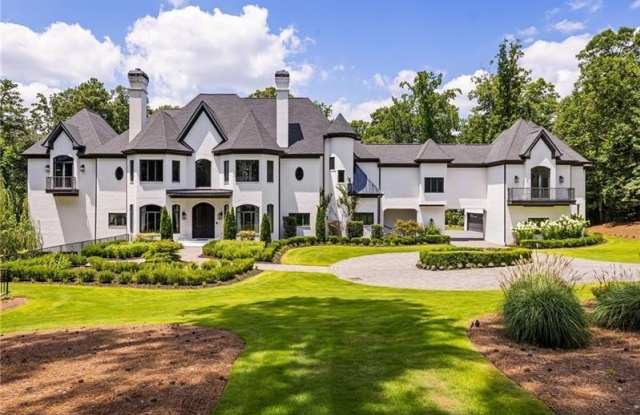 5320 Riverview Road NW Gallery 1