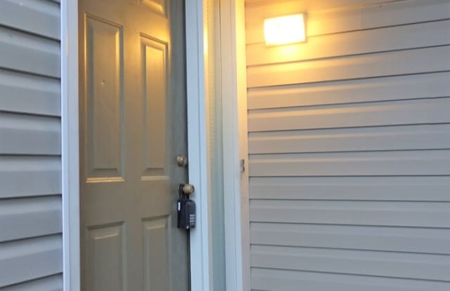 685 Bartons Landing Place Gallery 4