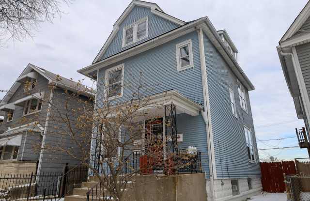 4505 North Laporte Avenue photos photos