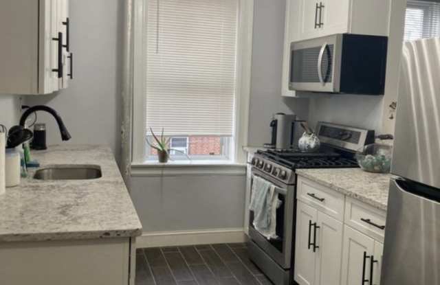 7812 Hudson Ave photos photos