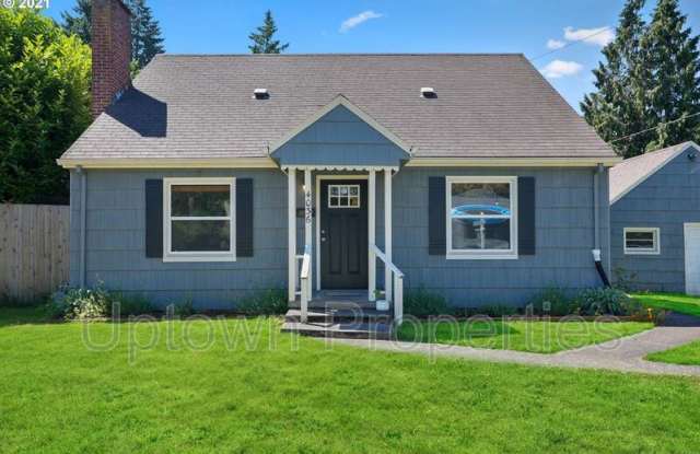 4036 SE Harrison St photos photos