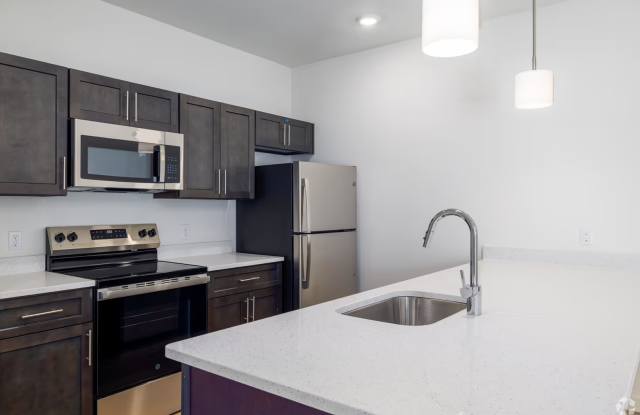 Midland Pointe at Lake Norman Gallery 2