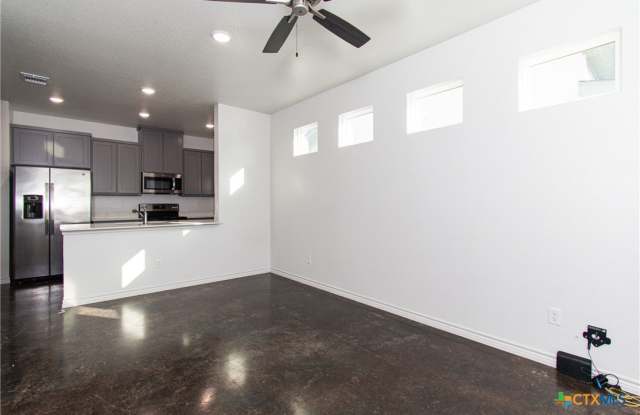 319 Riptide Road Gallery 3