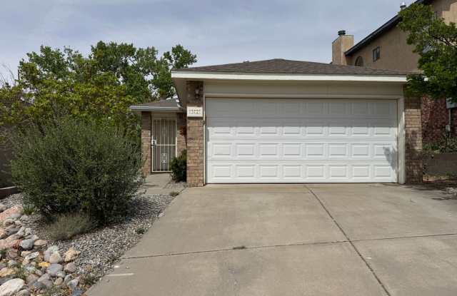 2 Bedroom, 2 Bathroom Home Near Tramway & Indian School photos photos