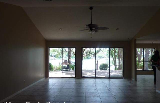 22 Bayou Dr. Gallery 3
