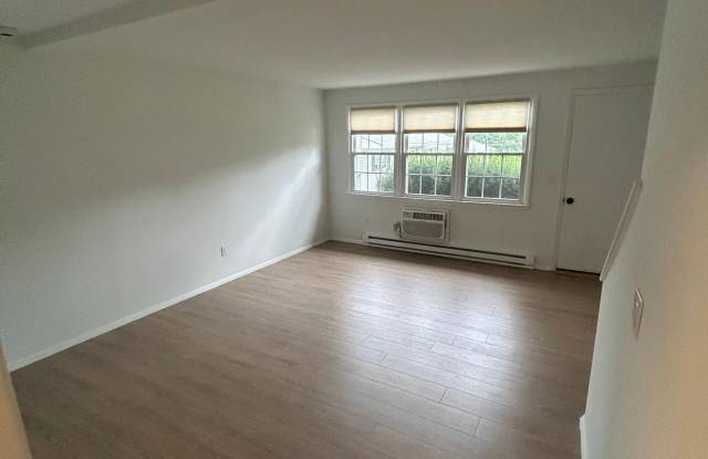 617 Millville Avenue Gallery 3