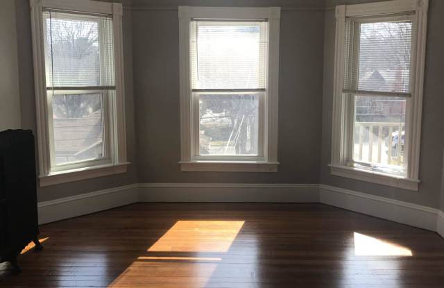 47 Eddy Street - 3 photos photos 47 Eddy Street - 3 photos photos