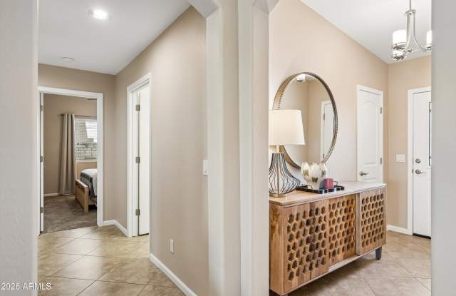 5672 E Hermosa Vista Drive Gallery 4