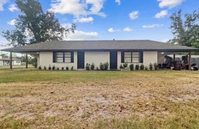 1B/1B in Westlake photos photos 1B/1B in Westlake photos photos