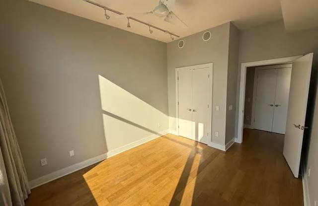 264 3rd St Gallery 2