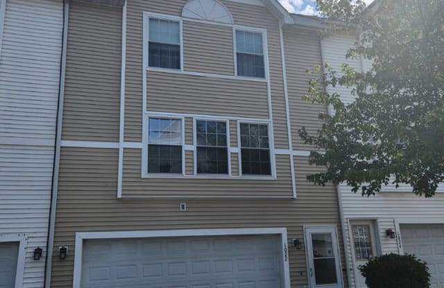 1022 10th Ave NW - 1022 10th Avenue Northwest, Altoona, IA 50009 1022 10th Ave NW - 1022 10th Avenue Northwest, Altoona, IA 50009