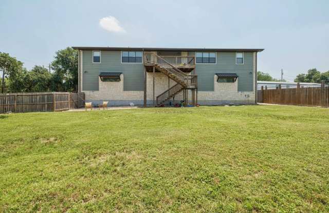 Fabulous Lakeway Property For Lease! - 15310 Storm Drive, Travis County, TX 78734