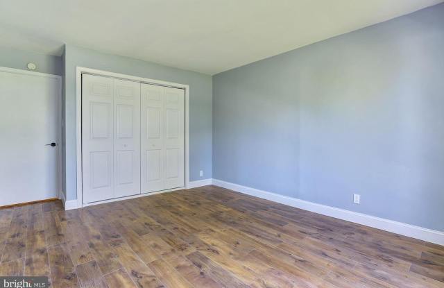 114 Van Buren Road photos photos