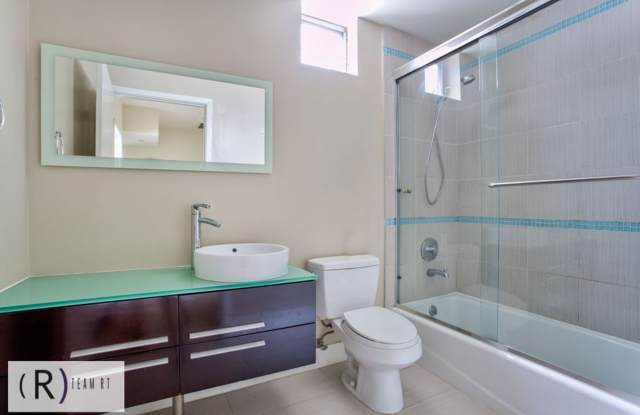 Contemporary 2 bedroom 2.5 bath at the heart of LA photos photos Contemporary 2 bedroom 2.5 bath at the heart of LA photos photos