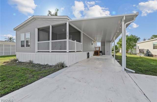 1747 Beverly Drive photos photos