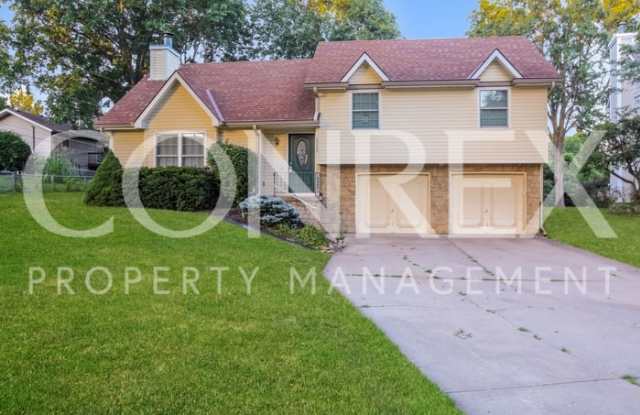 2115 South 19th Street - 2115 South 19th Street, Leavenworth, KS 66048