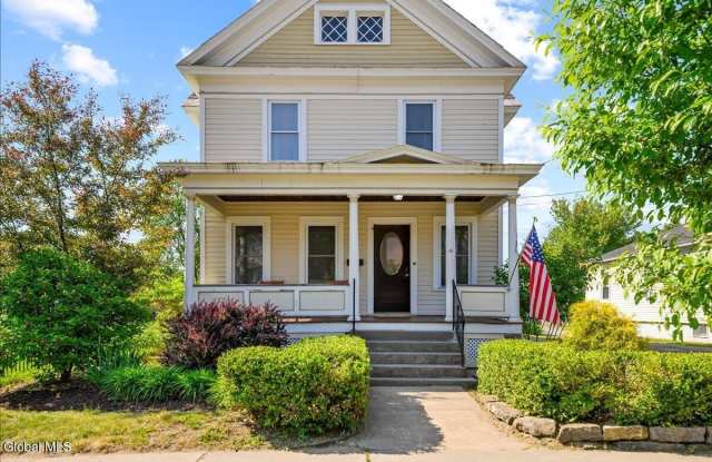 162 Lake Avenue photos photos