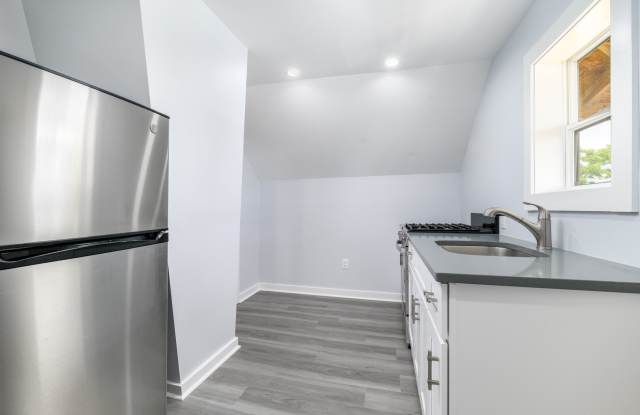 11 Hanford Place Gallery 3