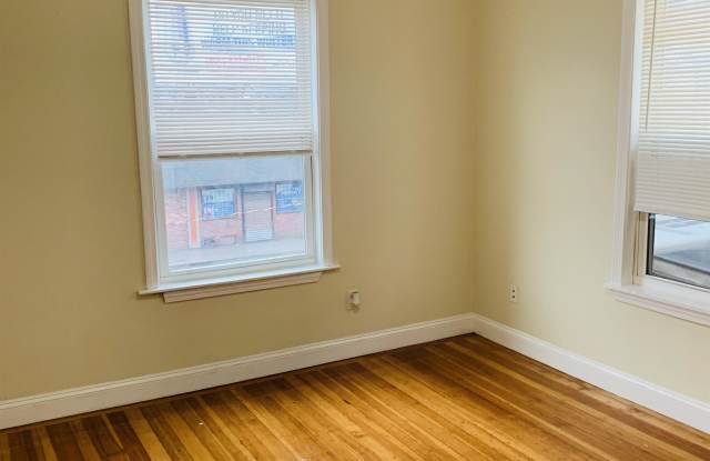 718-720 Morton Street - 5 Gallery 3