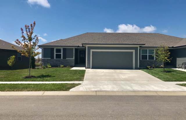 4 Bed 2 Car Attached Villa in Blue Springs - 8109 Southeast 6th Street, Blue Springs, MO 64014