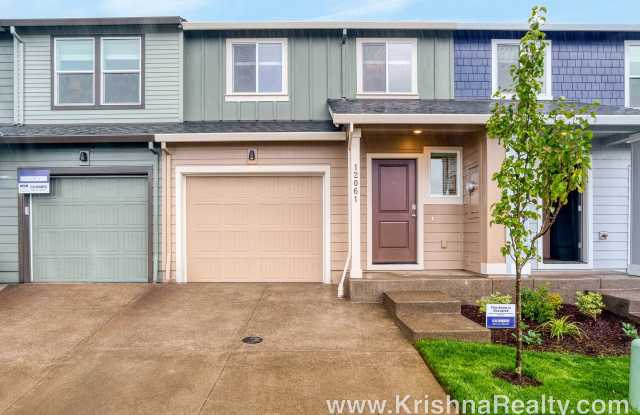 Beautiful 2-Year-Old 3-Bedroom Townhome with Private Fenced Yard, Garage & Central AC photos photos Beautiful 2-Year-Old 3-Bedroom Townhome with Private Fenced Yard, Garage & Central AC photos photos