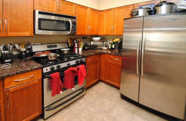 3152 North Southport Avenue - 3152 North Southport Avenue, Chicago, IL 60657