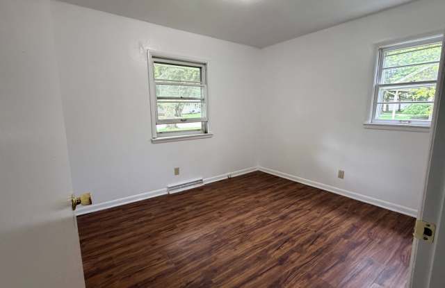 4902 Altem Circle Gallery 3