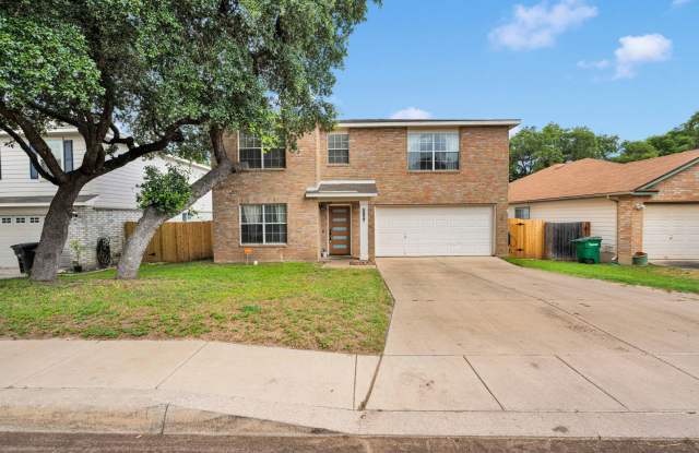Charming 4 Bedroom Home! photos photos