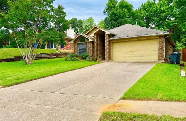 1437 Hampton Road - 1437 Hampton Road, Grapevine, TX 76051 1437 Hampton Road - 1437 Hampton Road, Grapevine, TX 76051
