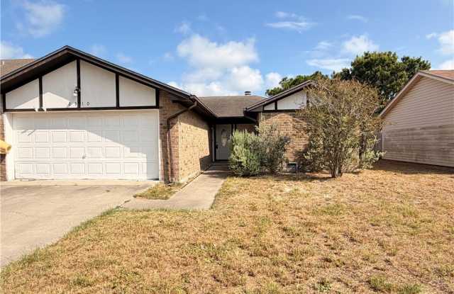 2310 Vialoux Drive Gallery 2