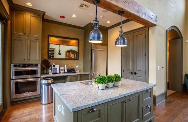 Cibolo Crossing Gallery 2