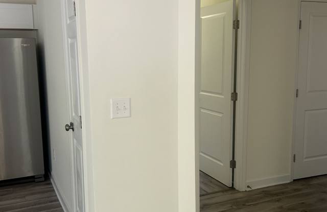7040 Hassana Lane Gallery 3