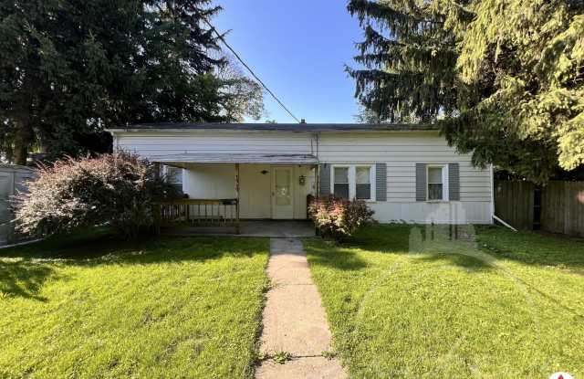 2 Bedroom Home - 1717 Berkshire Place, Toledo, OH 43613